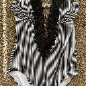 Cupshe Wish You Well lace Swimsuit